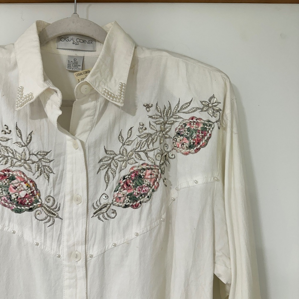 Casual Corner Women L White Cotton Embroidered Western Shirt Floral Pearl Vtg